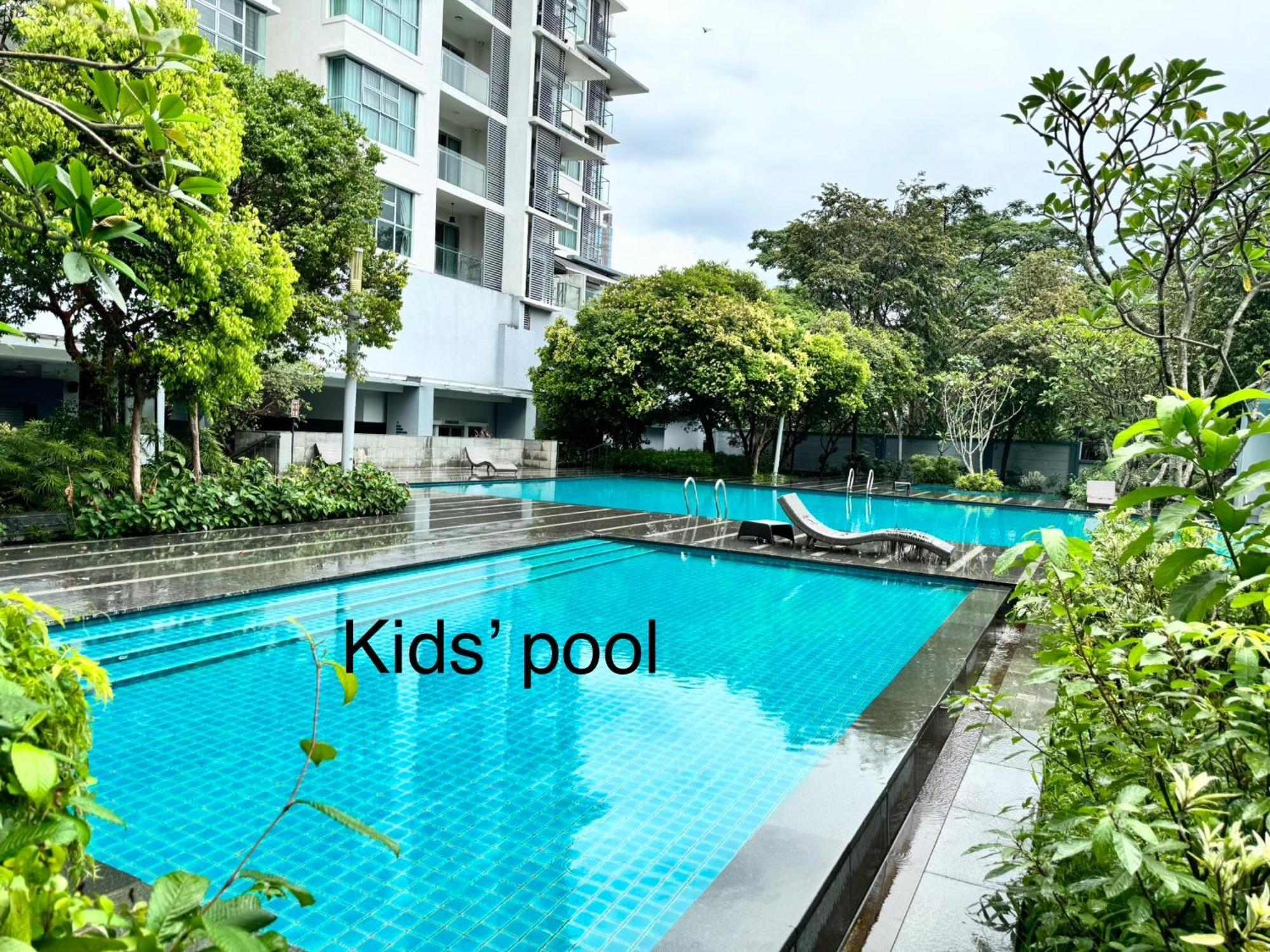 8 Klcc 5 Minutes To Jalan Alor Street Bukit Bintang Pavilion 10 Pax 3r2b * Kuala Lumpur
